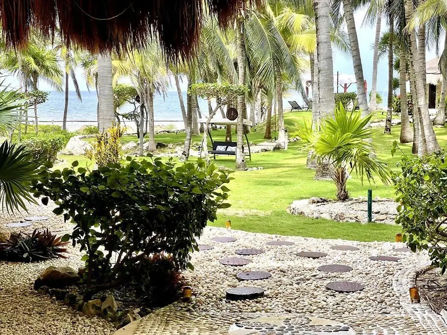 Villa Alma Puerto Morelos 0*,
