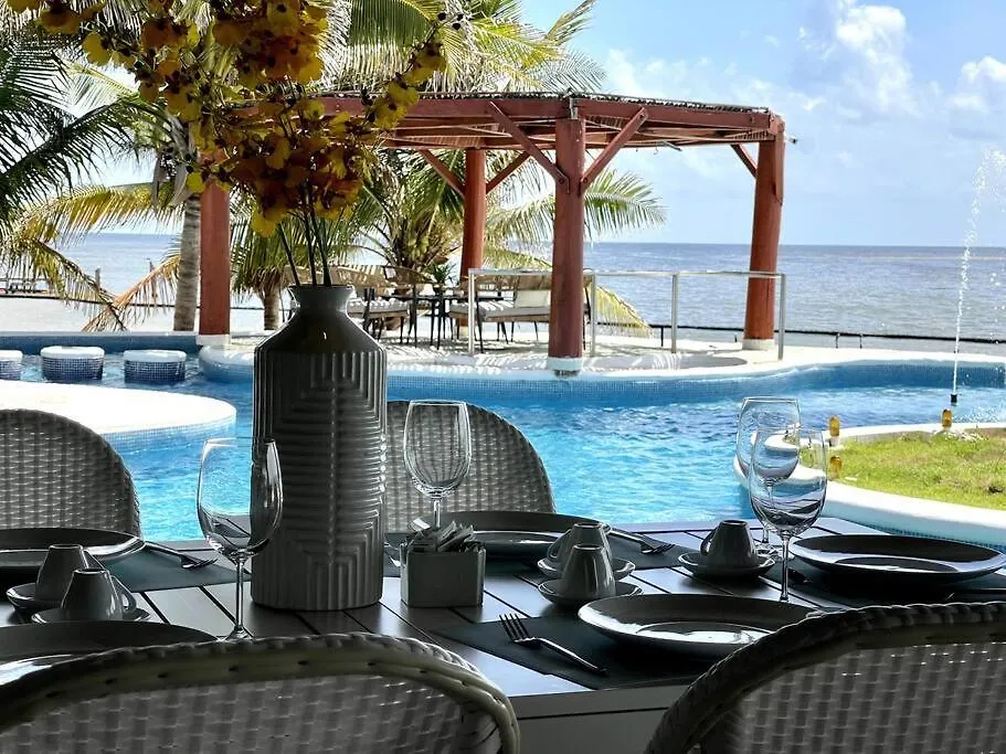 Villa Alma Puerto Morelos Mexico