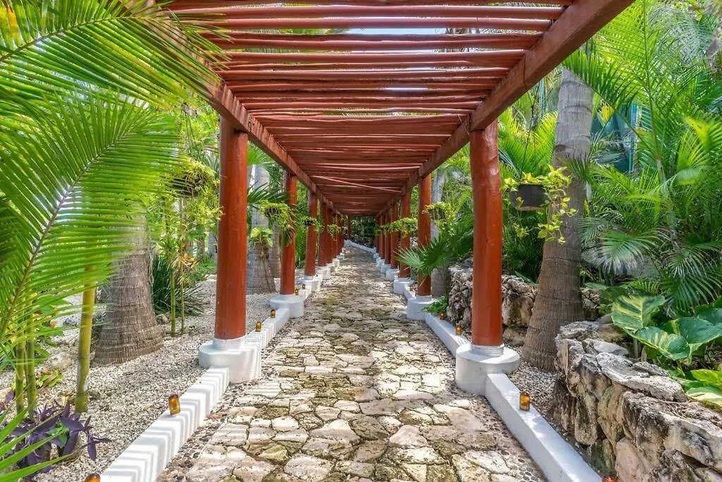 Villa Alma Puerto Morelos
